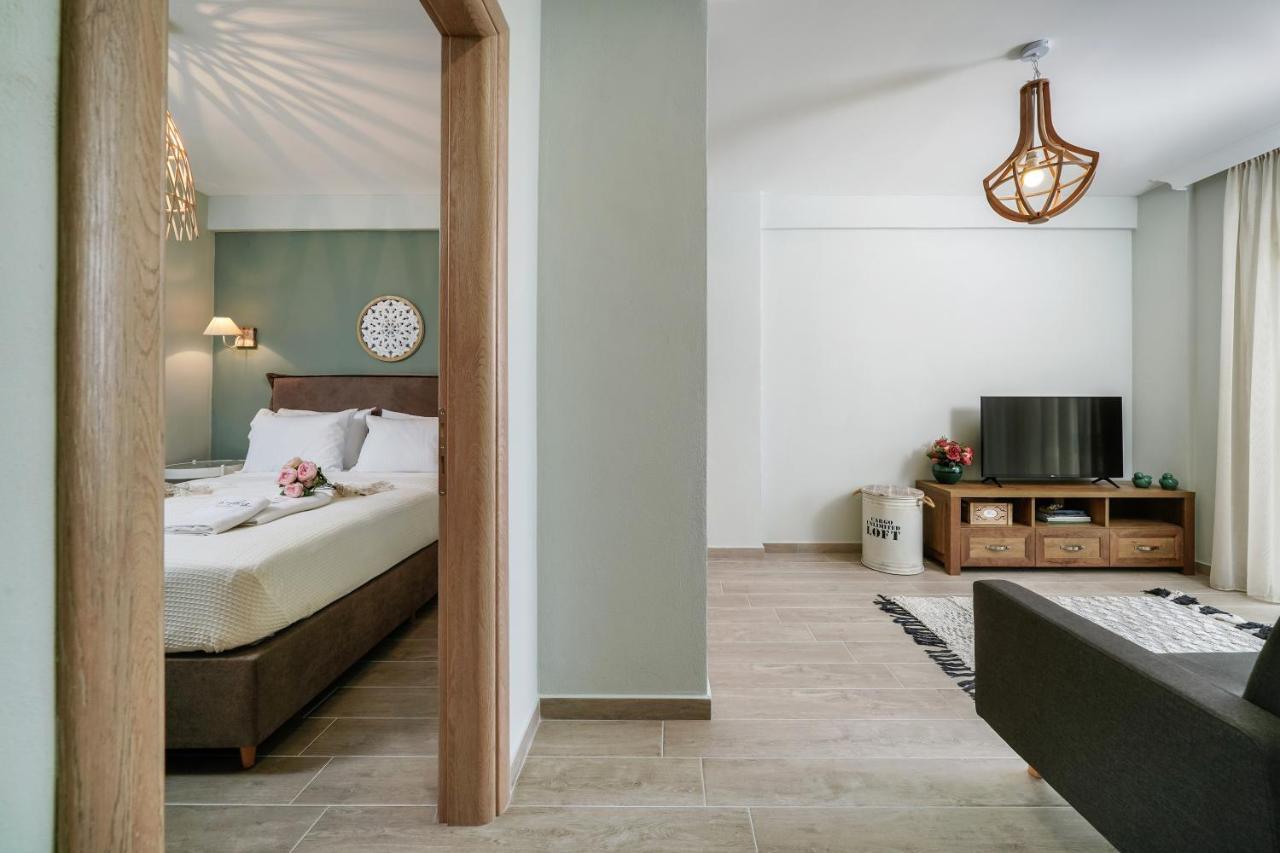 Mon Avis Boutique Hotel Chrysi Ammoudia Exterior photo