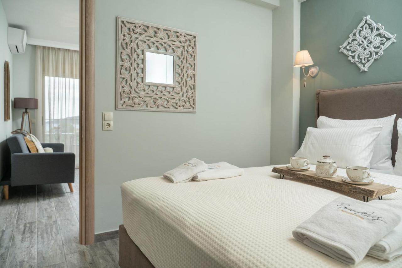 Mon Avis Boutique Hotel Chrysi Ammoudia Exterior photo