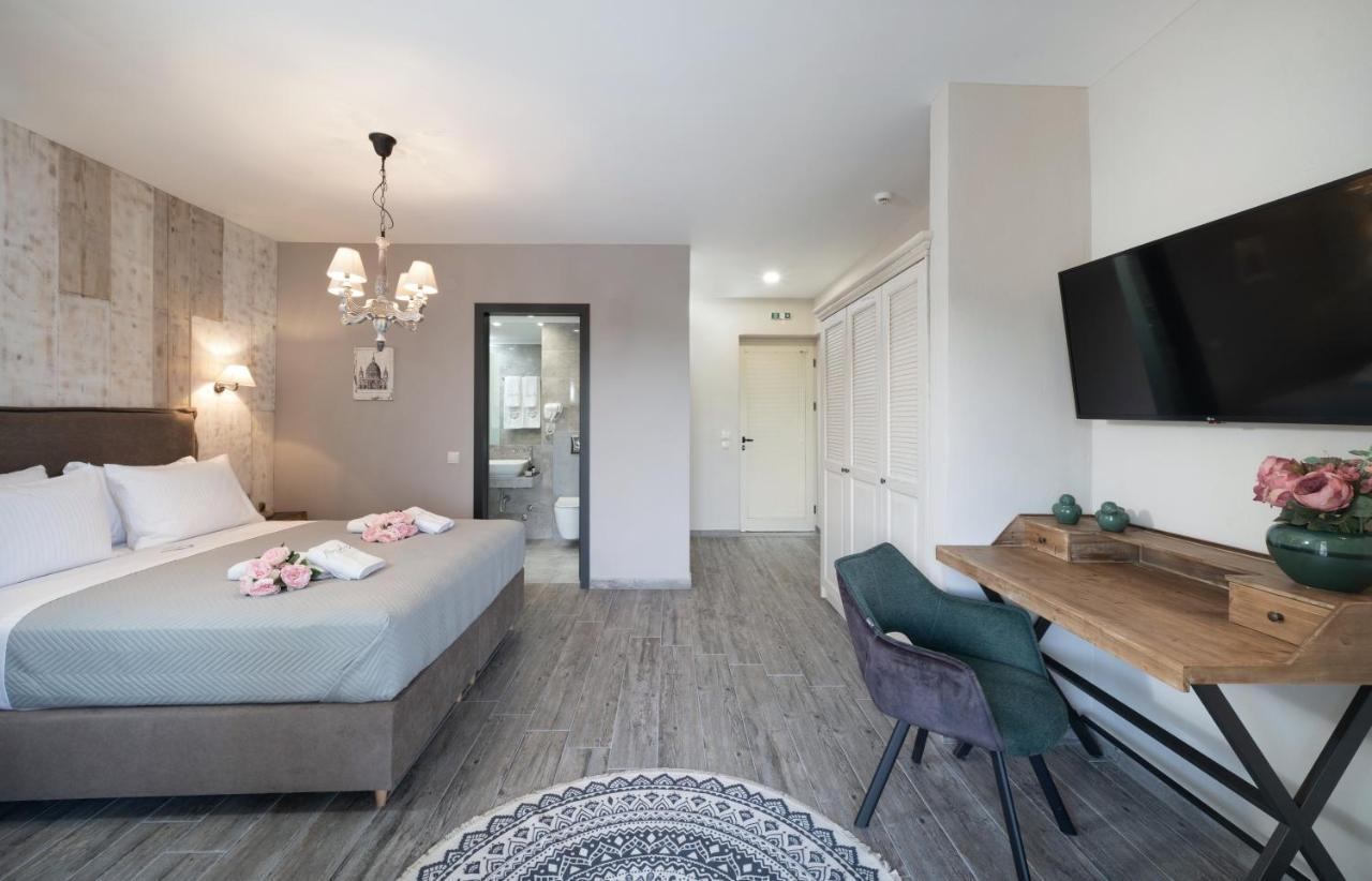 Mon Avis Boutique Hotel Chrysi Ammoudia Exterior photo
