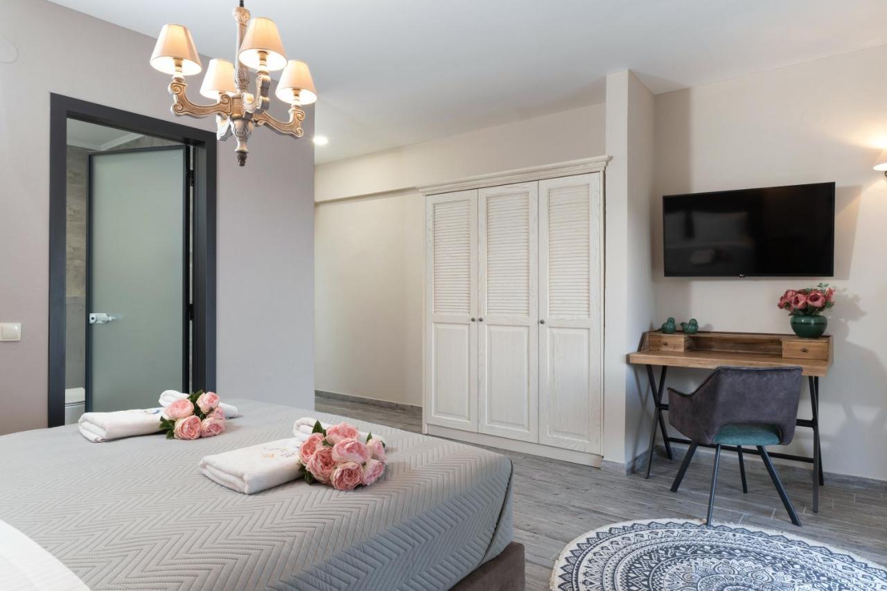 Mon Avis Boutique Hotel Chrysi Ammoudia Exterior photo