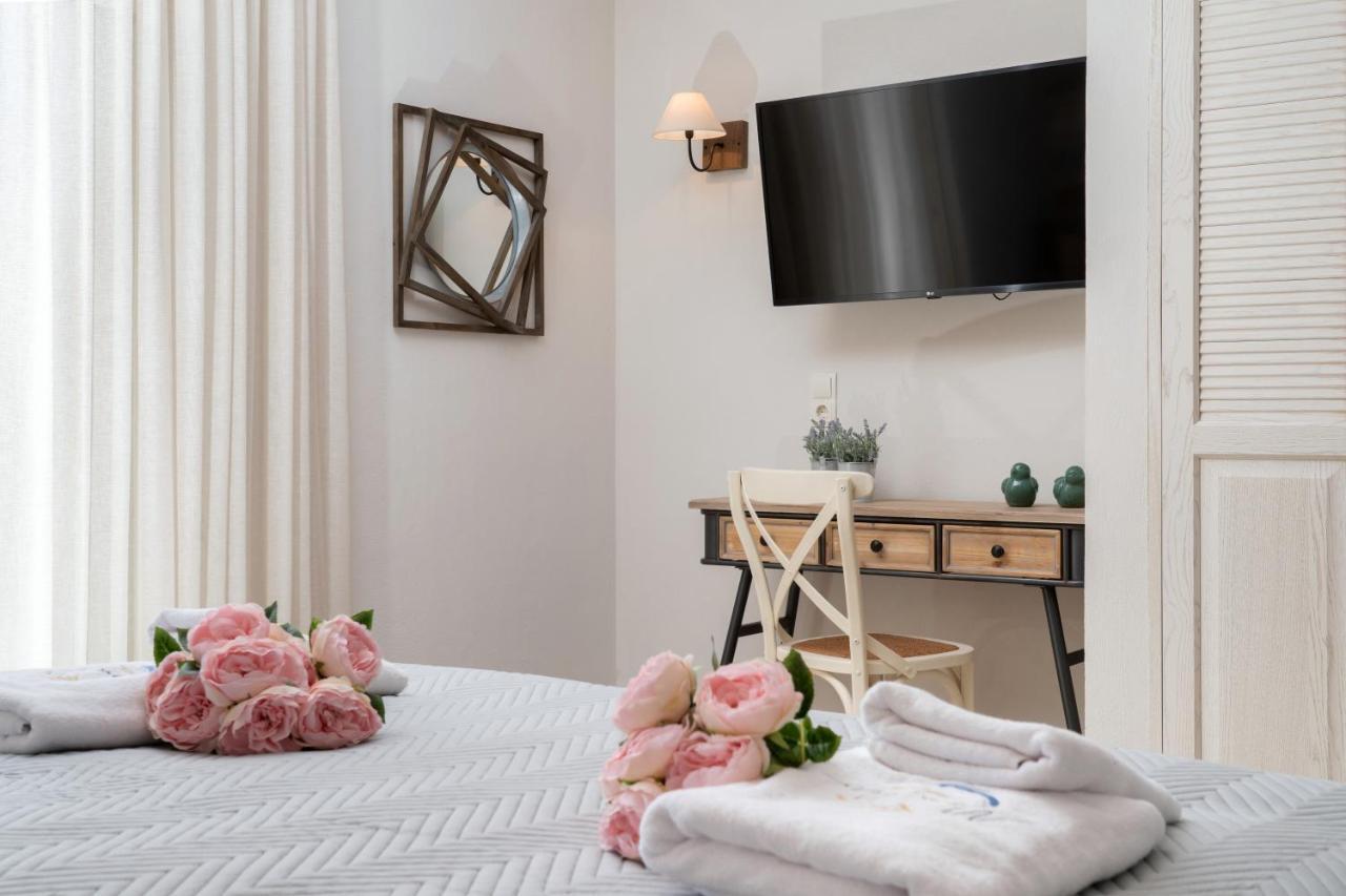 Mon Avis Boutique Hotel Chrysi Ammoudia Exterior photo
